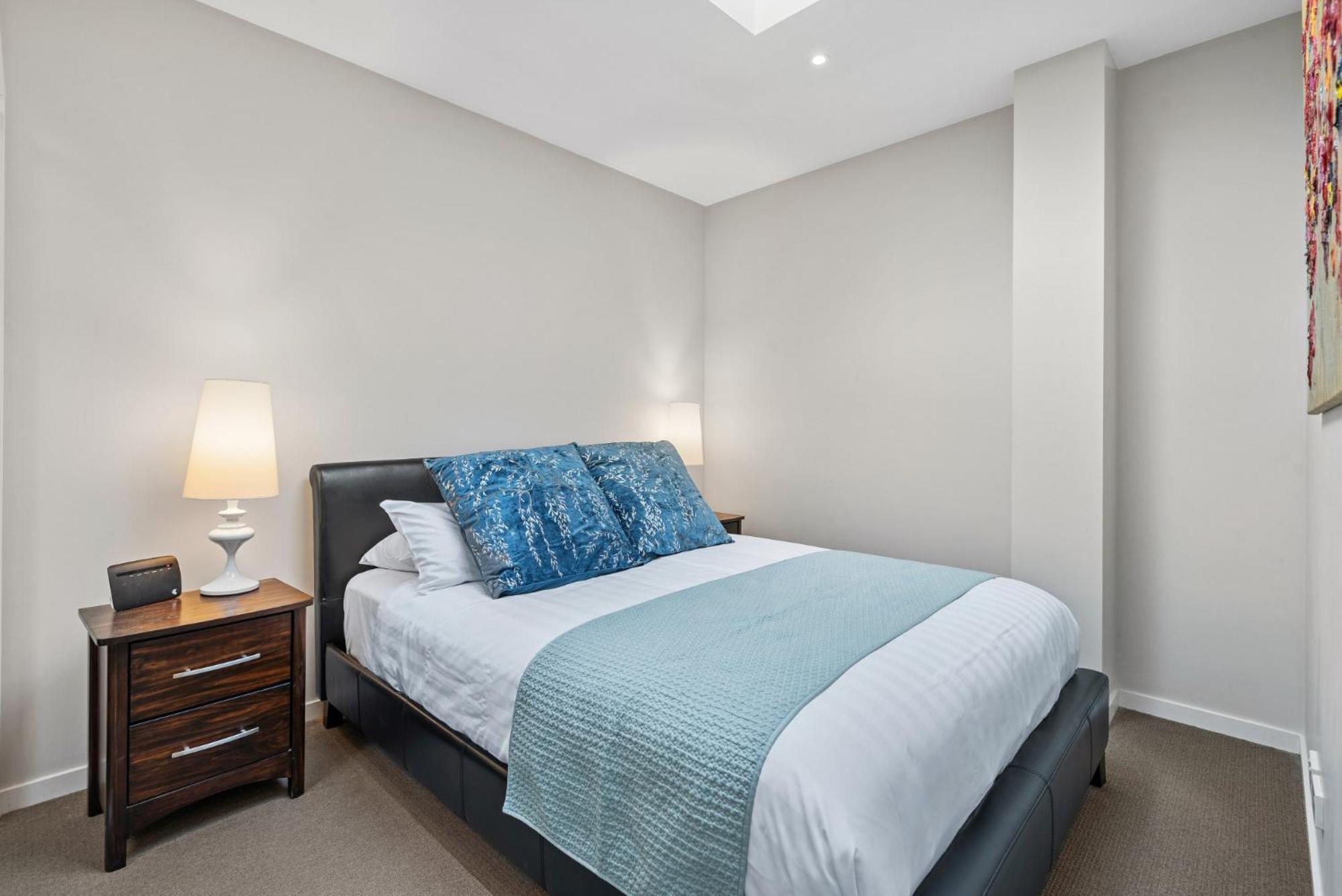 Chic Inner Convenience, With Secure Parking Melbourne